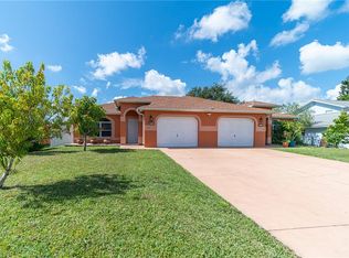 132 SE 12th Ter, Cape Coral, FL 33990