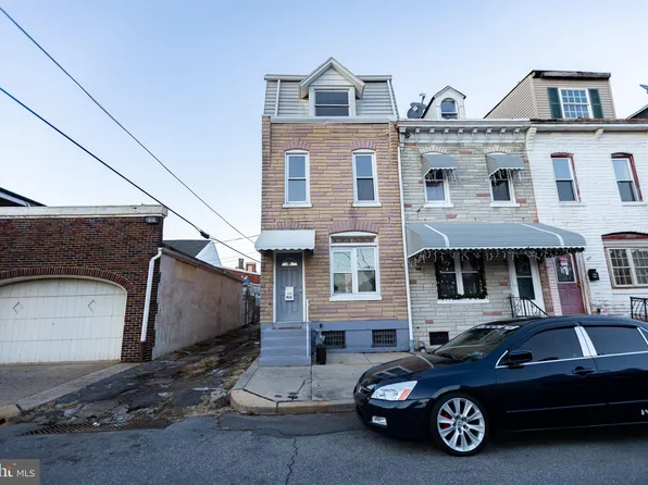 915 Spruce St, Reading, PA 19602