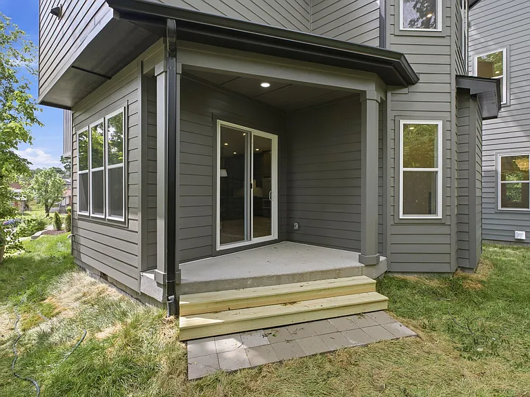 1703B Jeans Ct — Photo 32