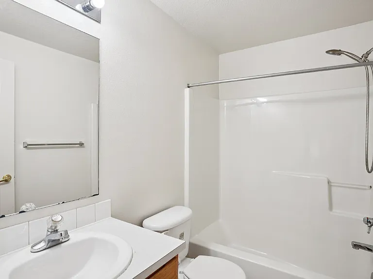 2110 Baines Blvd — Photo 8