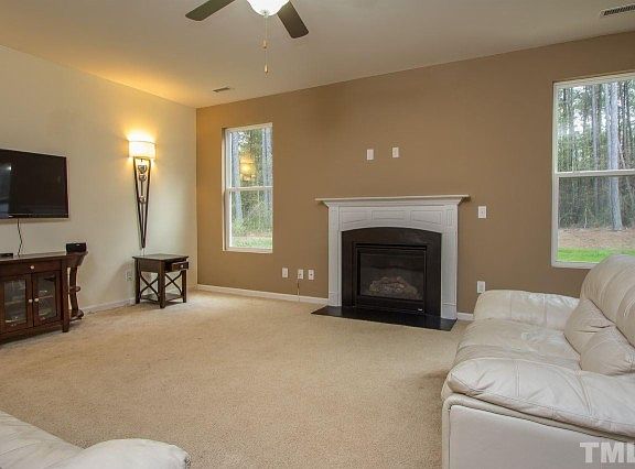 4th image of 1202 Golden Eagle Dr