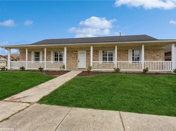 2401 Rue Saint Louis, Gretna, LA 70056