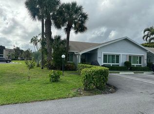 744 Lago Rd, Delray Beach, FL 33445