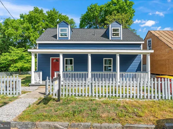 639 Plum St, Petersburg, VA 23803