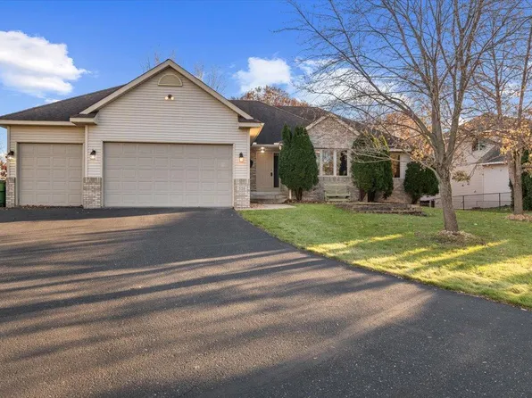 528 139th Ln NW, Andover, MN 55304