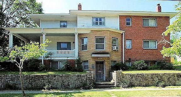View from Lane Street.  This house is HUGE!