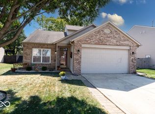 177 Hilltop Farms Blvd, New Whiteland, IN 46184