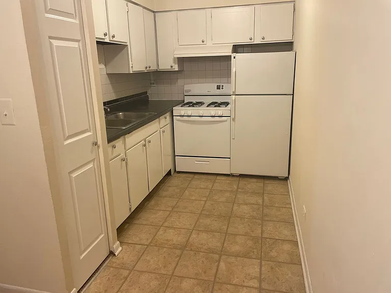 Lakeview Living! — Photo 29