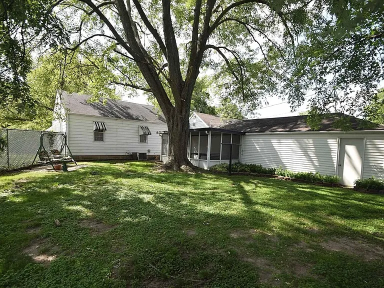126 Minnesota St — Photo 7