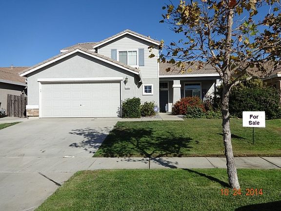 3rd image of 1199 Plumas Links St
