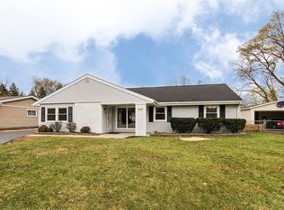 7517 Adams St, Darien, IL 60561