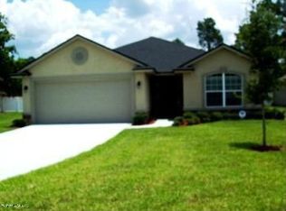 381 Sanwick Dr, Jacksonville, FL 32218