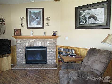 fireplace living room