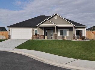 2245 Capella Ct, West Richland, WA 99353