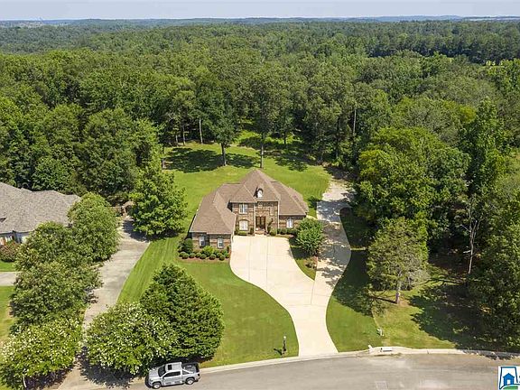 5th image of 8537 Hidden Creek Dr