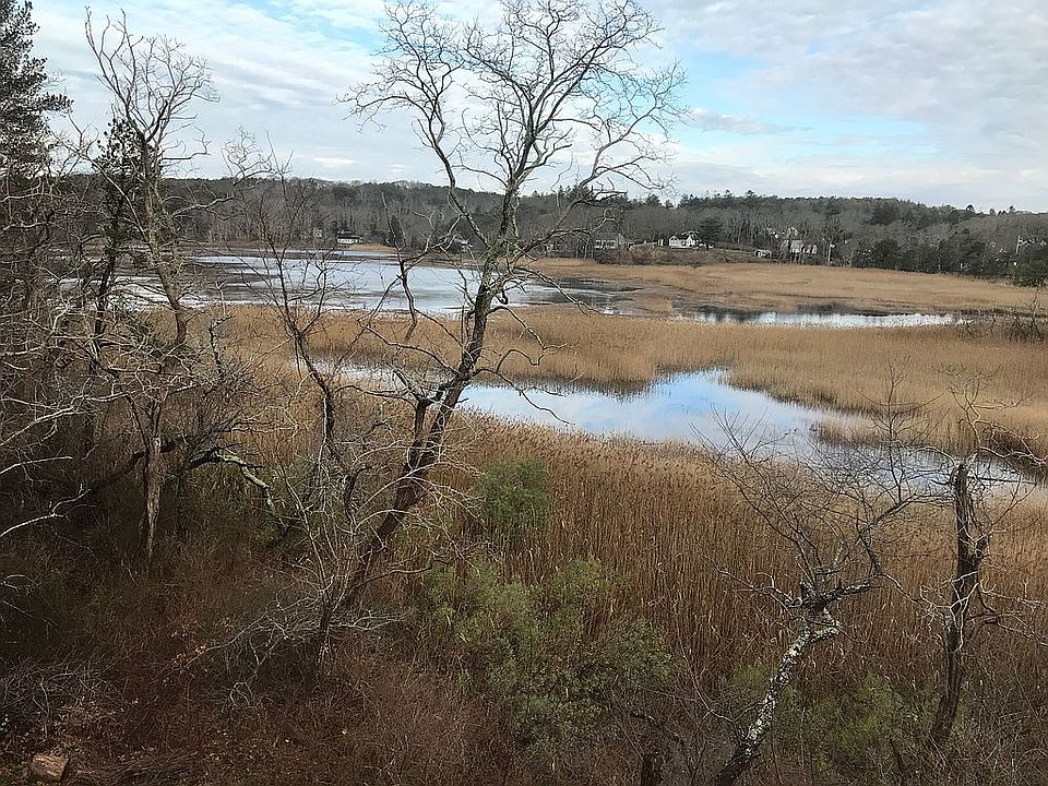 2nd image of 11 Depot Rd