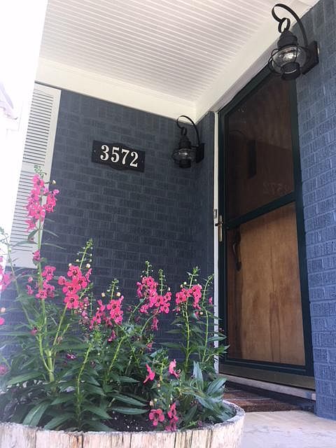 2nd image of 3572 Lee Seminary Rd