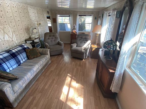 5th image of 6283 Carl Shepard Dr