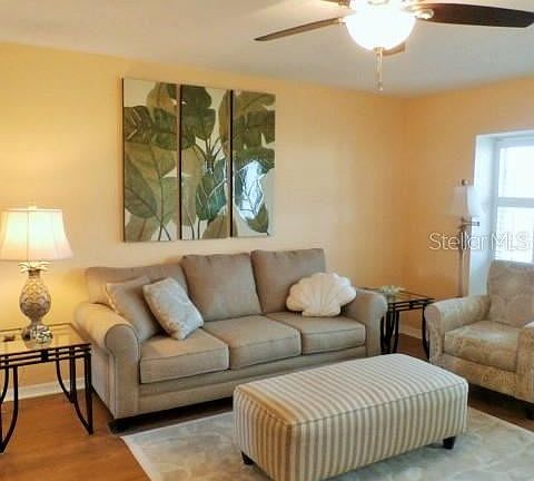3rd image of 412 Bloom Ct