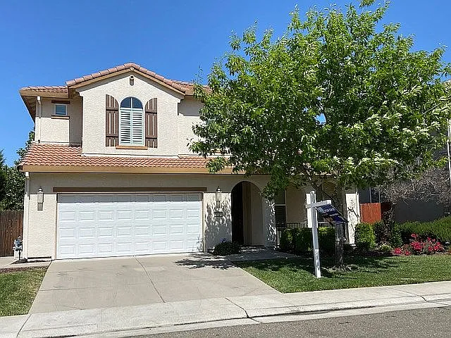 5124 Ocean Ln photo 1