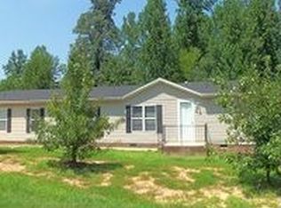 313 Forest Hollow Dr, Statesville, NC 28677