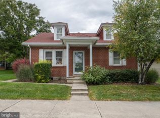 255 Nichols St, Leesport, PA 19533