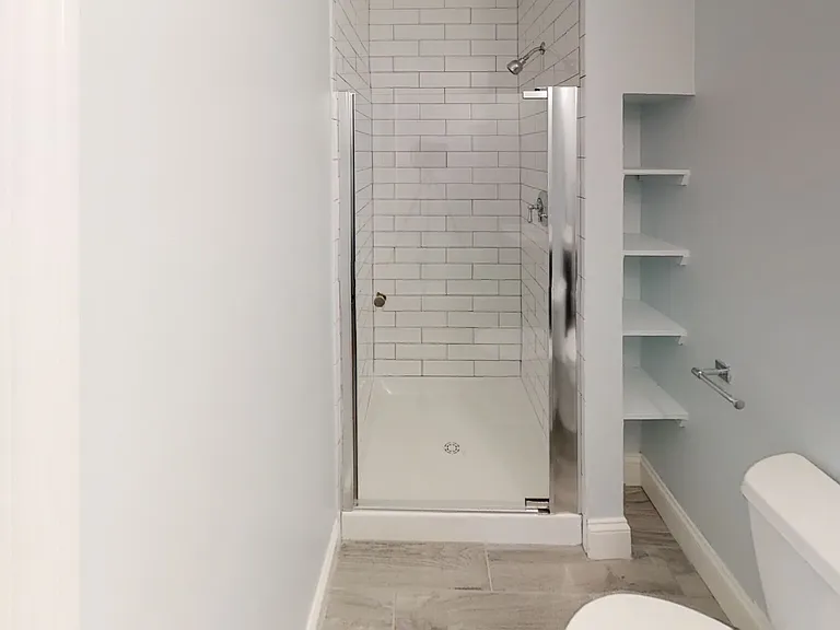 836 Canterbury St #2R — Photo 13