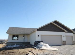 826 Morningside Loop St, Saint Joseph, MN 56374