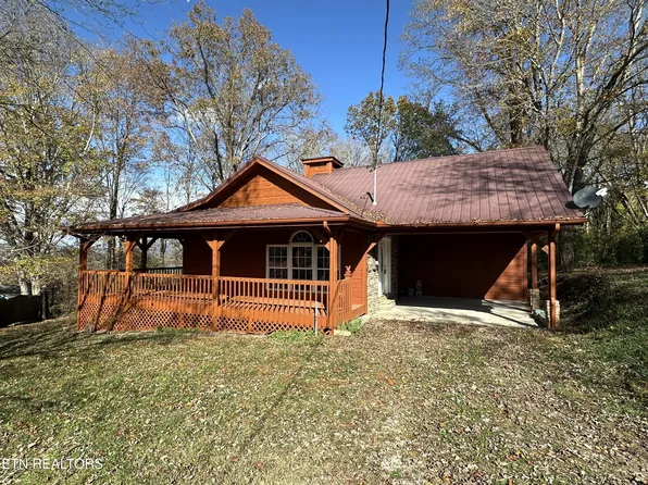 120 Jackson Ln, Harriman, TN 37748