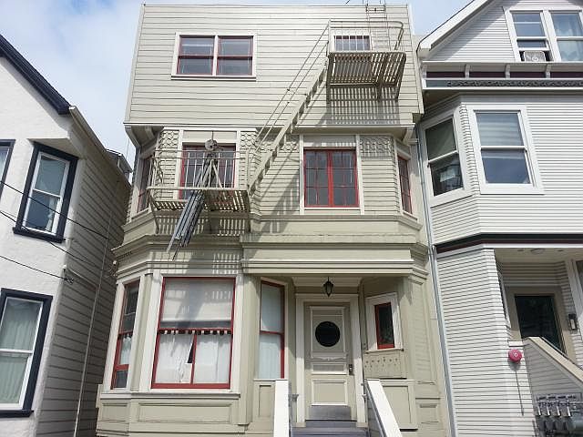 1st image of 470 Frederick St APT 4