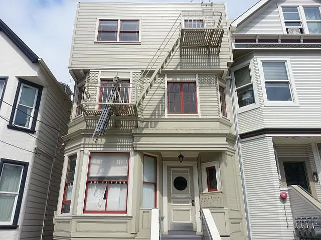 470 Frederick St APT 4 photo 1