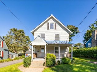 24 Stewart St, Bristol, CT 06010