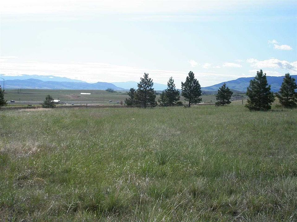 1st image of 3067 Cabernet Dr