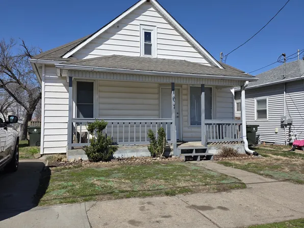 107 Westcott St, Sioux City, IA 51106
