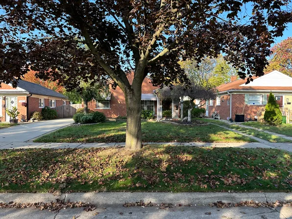 7928 Birch St, Taylor, MI 48180