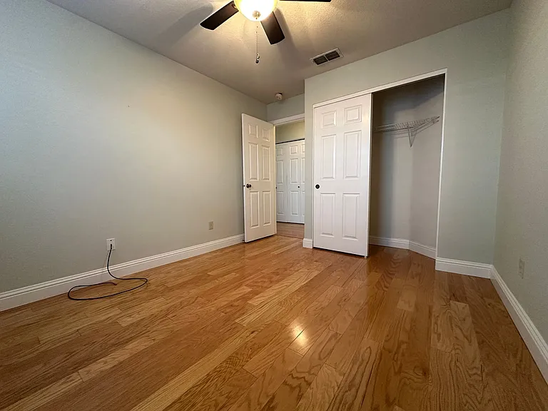 366 Vasche Ave — Photo 13