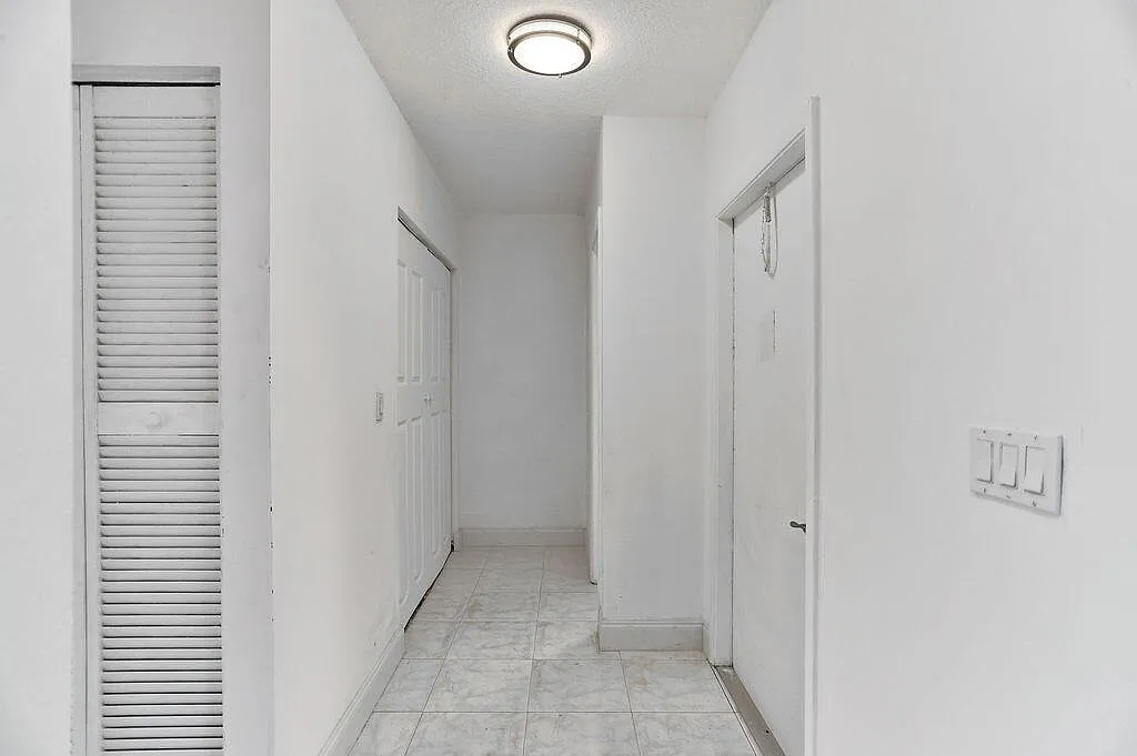 3 bed, 2.5 bath, 1440 sqft, $3,500 — Photo 1