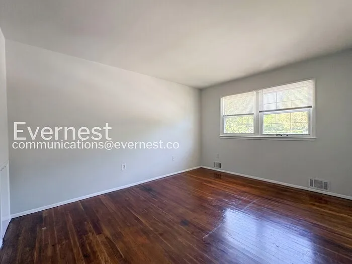 14806 Bryan Ct — Photo 12