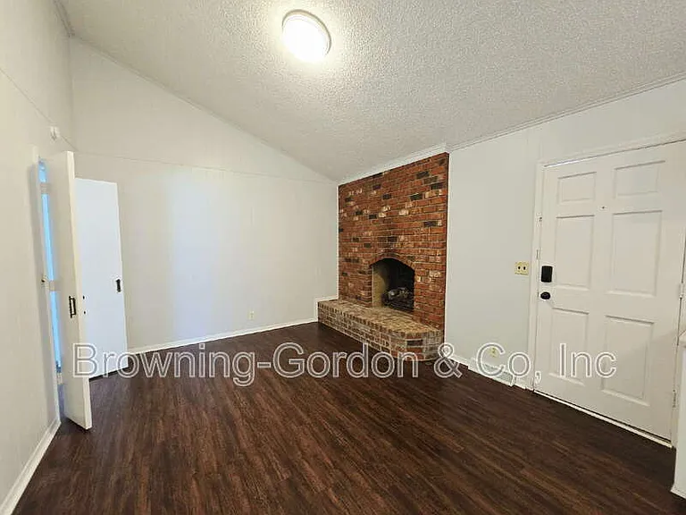 1147 Duncanwood Dr — Photo 5