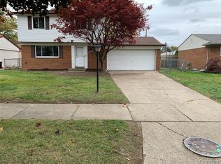 38752 Derby Dr, Sterling Heights, MI 48312