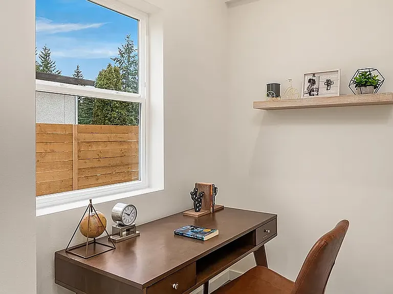 15610 8th Ave SW — Photo 22