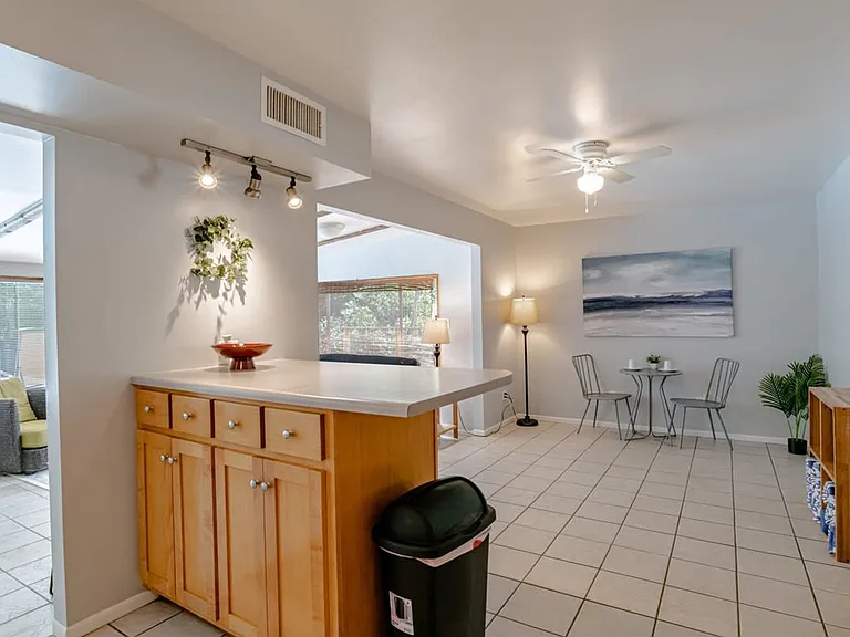 304 N University Blvd #ID1043721P — Photo 36