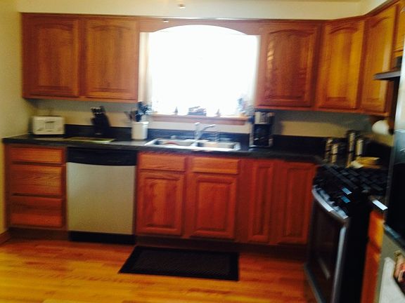 2nd image of 426 Chestnut St