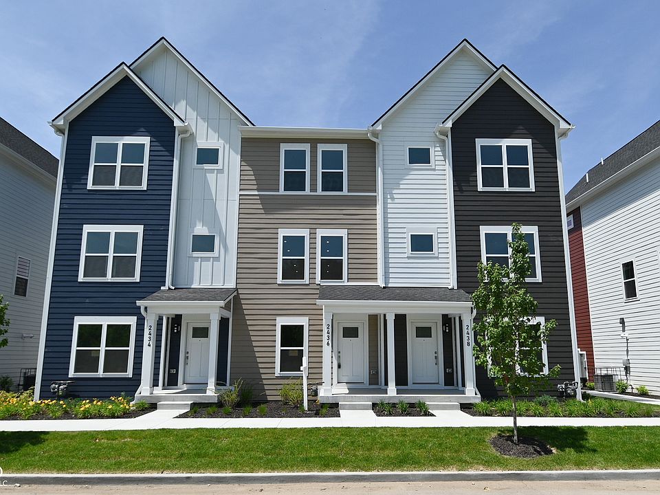 1st image of 2434 Winthrop Ave