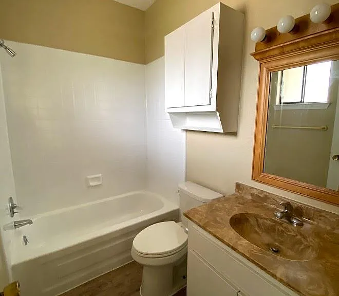 3316 Guadalupe St #212 — Photo 11