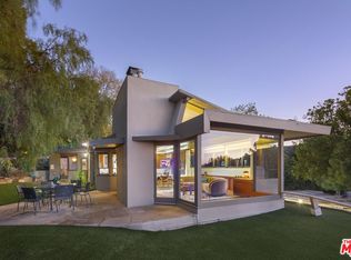 3624 Buena Park Dr, Studio City, CA 91604