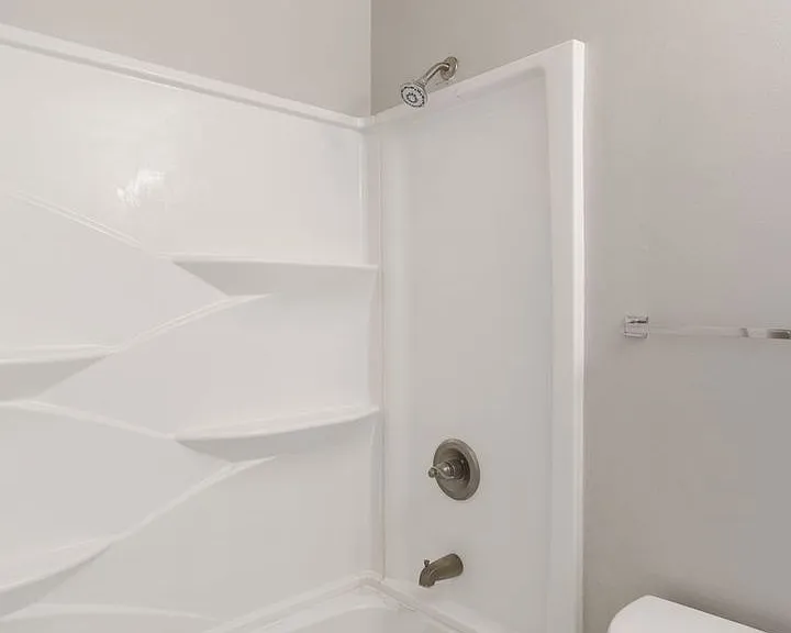 River Edge Apartments — Photo 10