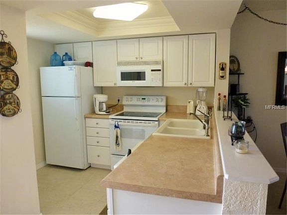 5th image of 12538 SW Kingsway Cir APT 1002