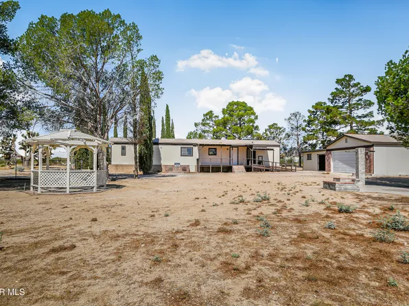 5891 Casper Ave, Mojave, CA 93501