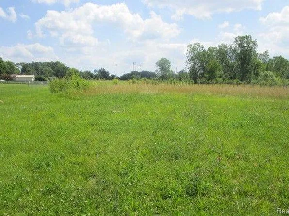 Detroit St, Flint, MI 48505